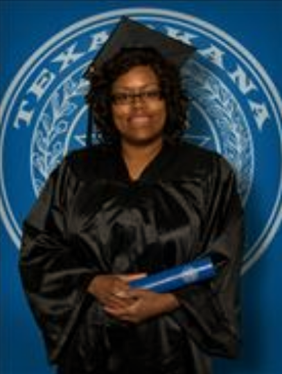 Larinda Thompson with Diploma